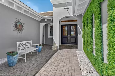 6387 Warwick Ave, Naples, FL 34113 - Photo 10