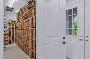 6387 Warwick Ave, Naples, FL 34113 - Photo 12