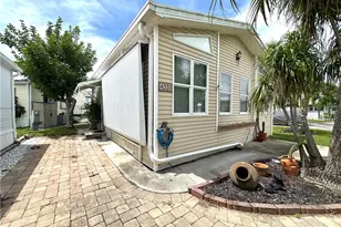 4531 Pilgrims Way E, Estero, FL 33928 - Photo 4