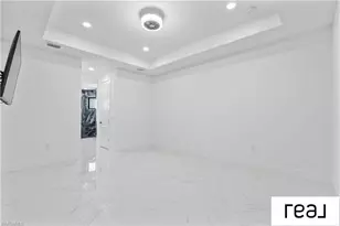 424 SW 26th Ave, Cape Coral, FL 33991 - Photo 16