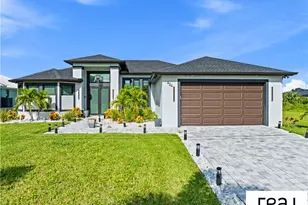 424 SW 26th Ave, Cape Coral, FL 33991 - Photo 6