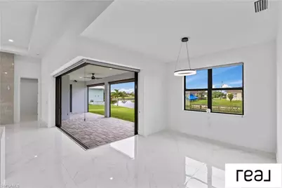 424 SW 26th Ave, Cape Coral, FL 33991 - Photo 14