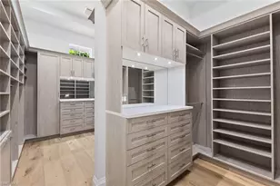 2131 Marina Dr, Naples, FL 34102 - Photo 22