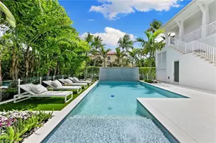 2131 Marina Dr, Naples, FL 34102 - Photo 16