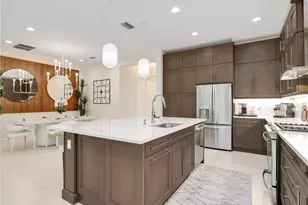 11265 Daphne Ct, Naples, FL 34120 - Photo 14