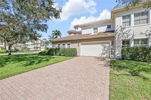 545 Avellino Isles Cir, Naples, FL 34119 - Photo 2