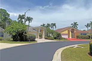 1279 Naples Lake Dr, Naples, FL 34104 - Photo 46