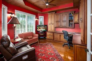 263 10th Ave S, Naples, FL 34102 - Photo 6