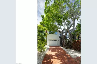 263 10th Ave S, Naples, FL 34102 - Photo 16
