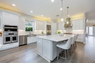 9565 Montelanico Loop, Naples, FL 34119 - Photo 4