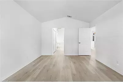 28790 Hunters Ct, Bonita Springs, FL 34135 - Photo 20