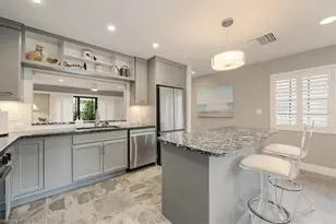 721 9th St S, Naples, FL 34102 - Photo 10