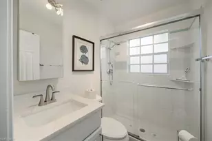 721 9th St S, Naples, FL 34102 - Photo 22