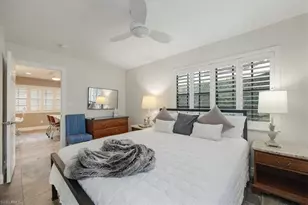 721 9th St S, Naples, FL 34102 - Photo 18