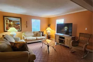 925 Palm View Dr, Naples, FL 34110 - Photo 6