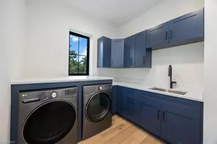 14211 Charthouse Cir, Naples, FL 34114 - Photo 32