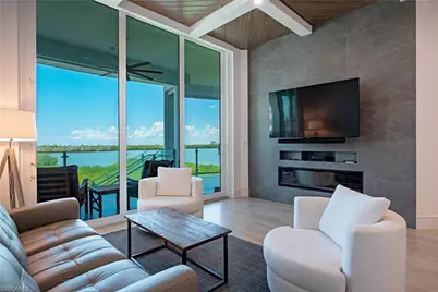 60 Seagate Dr #305, Naples, FL 34103 - Photo 1