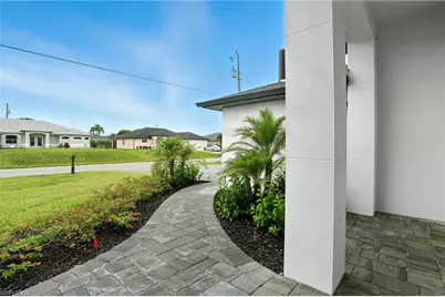 2216 SW 4th Ave, Cape Coral, FL 33991 - Photo 6