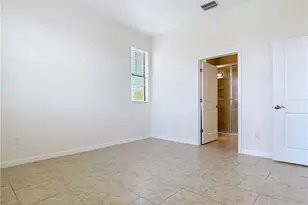 15098 Palmer Lake Cir, Naples, FL 34109 - Photo 32