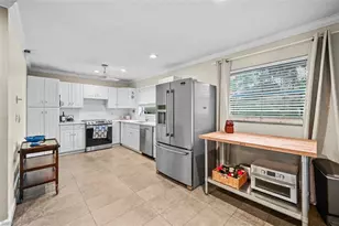4302 Parrot Ave, Naples, FL 34104 - Photo 12