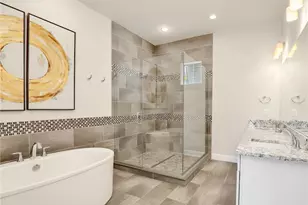 8860 St Lucia Dr, Naples, FL 34114 - Photo 26