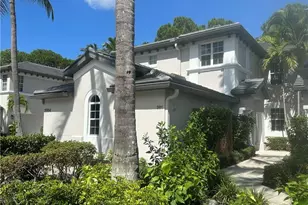 2004 Tarpon Bay Dr N, Naples, FL 34119 - Photo 2