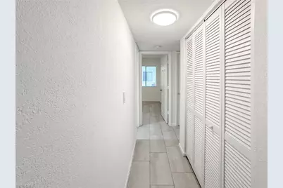 4631 Bayshore Dr #L2, Naples, FL 34112 - Photo 14