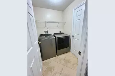 2720 NE 1st Pl, Cape Coral, FL 33909 - Photo 16