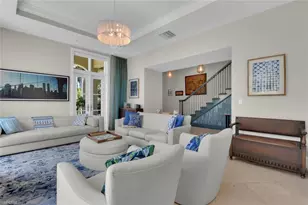 684 10th Ave S, Naples, FL 34102 - Photo 4