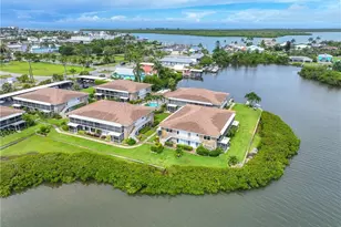 330 Kon Tiki Dr, Naples, FL 34113 - Photo 36