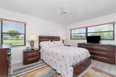 2005 Pine Isle Ln, Naples, FL 34112 - Photo 10