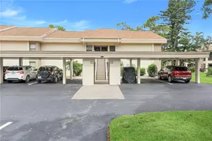 5585 Trailwinds Dr, Fort Myers, FL 33907 - Photo 2