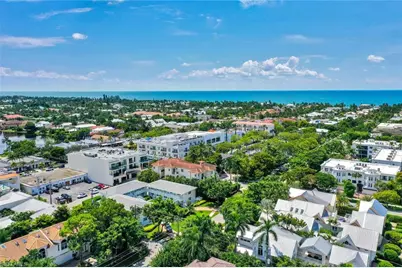 546 4th Ave S #7, Naples, FL 34102 - Photo 14