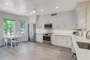 401 Bayfront Pl, Naples, FL 34102 - Photo 6