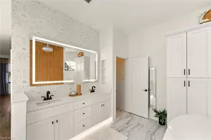 2257 Valencia Lakes Cir, Naples, FL 34120 - Photo 12