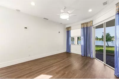 2257 Valencia Lakes Cir, Naples, FL 34120 - Photo 24