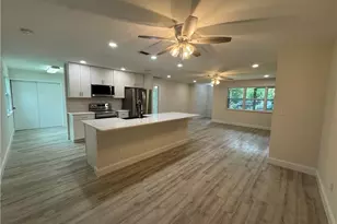 221 18th Ave NW, Naples, FL 34120 - Photo 2