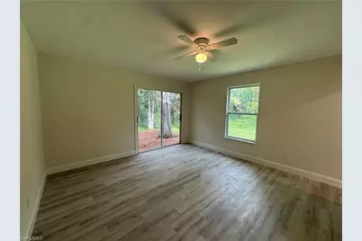 221 18th Ave NW, Naples, FL 34120 - Photo 8