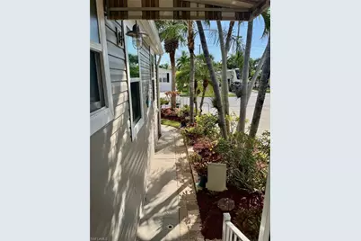 1382 Silver Lakes Blvd, Naples, FL 34114 - Photo 10