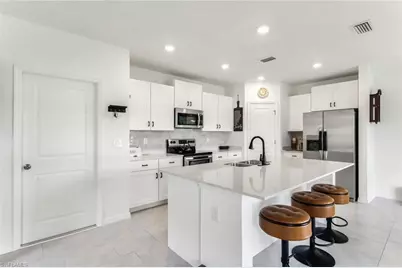 17812 Belforte Ct, North Fort Myers, FL 33917 - Photo 6