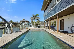 189 Curlew St, Fort Myers Beach, FL 33931 - Photo 12