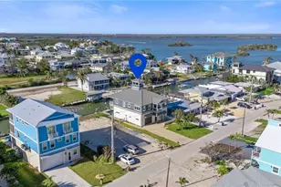 189 Curlew St, Fort Myers Beach, FL 33931 - Photo 8