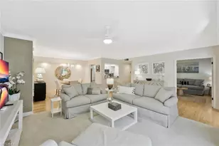 780 Willowbrook Dr, Naples, FL 34108 - Photo 6