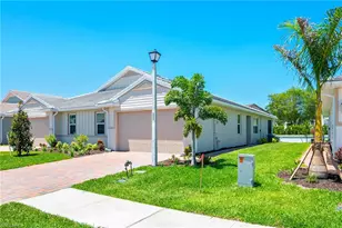 1033 Tranquil Brk Dr, Naples, FL 34114 - Photo 2