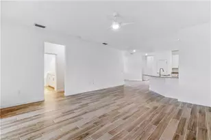 1817 Lema Ct, Naples, FL 34120 - Photo 8