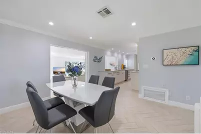 1236 13th Ave N, Naples, FL 34102 - Photo 8