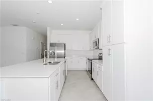 18451 Copperhead Ct N, Lehigh Acres, FL 33936 - Photo 4