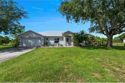 921 47th Ave NE, Naples, FL 34120 - Photo 2