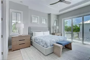 888 10th Ave S, Naples, FL 34102 - Photo 16