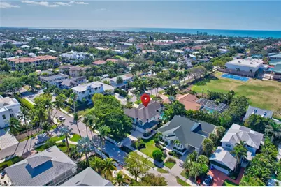 687 9th Ave S, Naples, FL 34102 - Photo 38